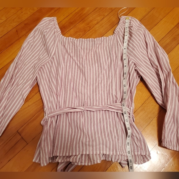 Abercrombie & Fitch striped blouse (burgundy and white). Cropped. Women size L. - Picture 6 of 7